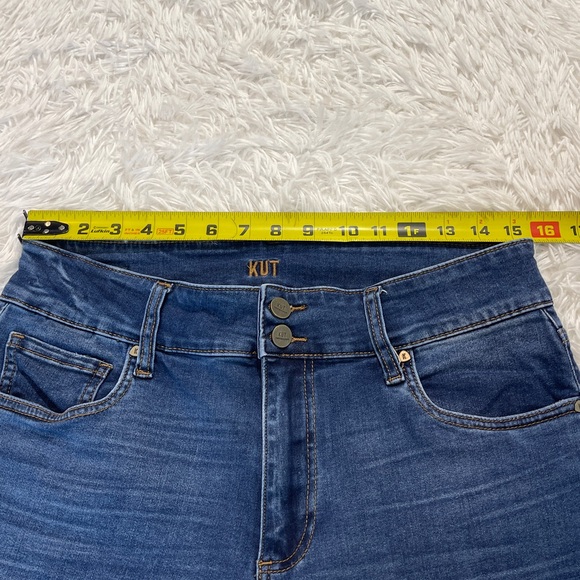 Kut from the Kloth Straight Leg Blue Jeans CROPPED WOMENS SIZE 12 - Picture 3 of 9